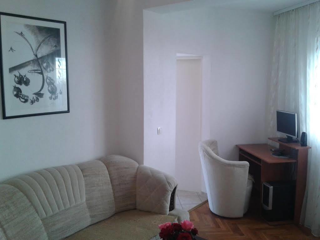 Apartments Aldi Μόσταρ Εξωτερικό φωτογραφία